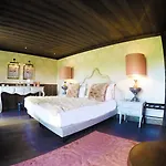 Le Castel 3*
