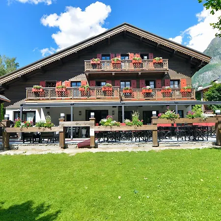 Hotel Le Castel 3*