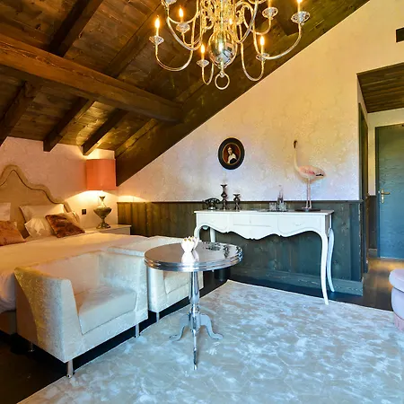 Le Castel 3*