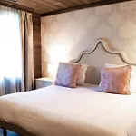 Le Castel 3*