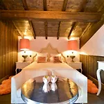 Le Castel Otel
