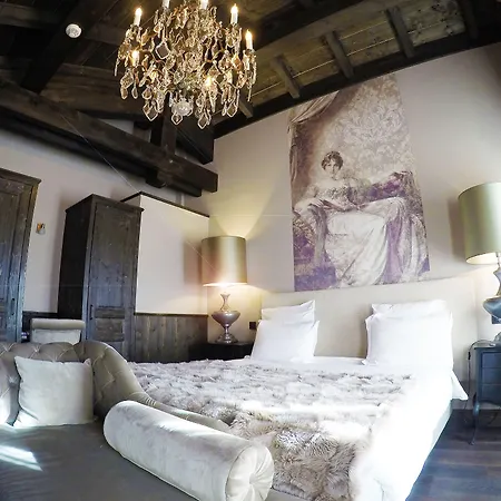 Le Castel 3*