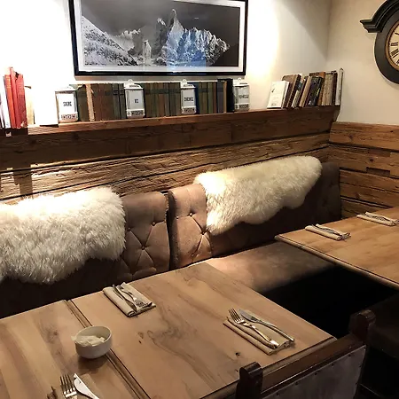 لو كاستيل فندق 3*