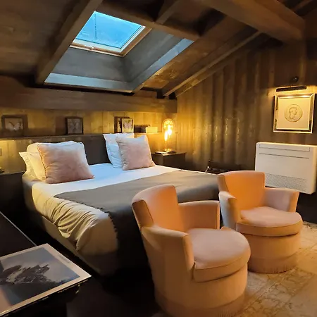 Le Castel Hotel 3*