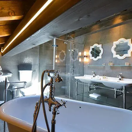 Le Castel Hotel Chamonix