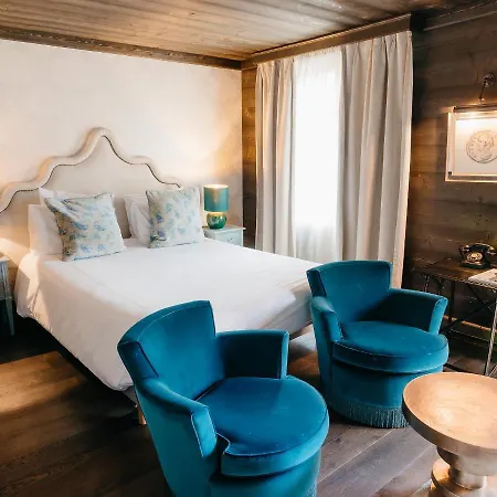 Le Castel Hotel 3*