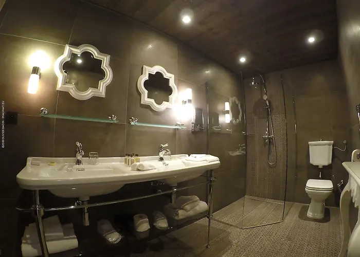 Hotel Le Castel 3*