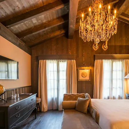 Le Castel 3* Chamonix